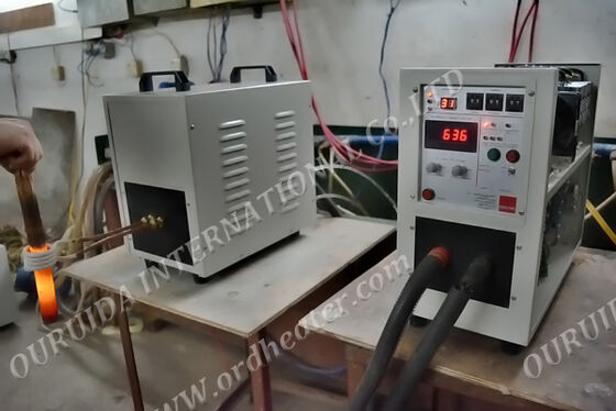 İyi fiyat Dövme, Kaynak, Tavlama Metal Isıl İşlemleri İçin Yüksek Verimli Yüksek Frekanslı İndüksiyonlu Isıtma Makinesi çevrimiçi