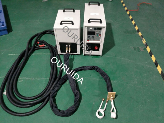 İyi fiyat 2m esnek bağlantısı olan taşınabilir Hf İndüksiyon Isıtma Makinesi Hf-40kw çevrimiçi
