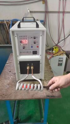 İyi fiyat Hf-15kw Yüksek Frekanslı İndüksiyon Kaynak Makinesi çevrimiçi