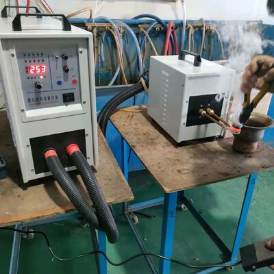 İyi fiyat UHF-20kw Ultra Yüksek Frekanslı İndüksiyon Isıtma Makinesi çevrimiçi