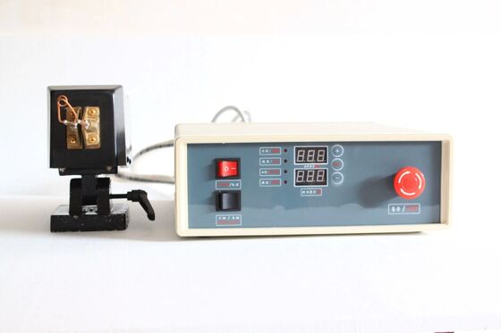 İyi fiyat UF-06AC Ultra Yüksek Frekanslı İndüksiyon Isıtma Ekipmanı çevrimiçi