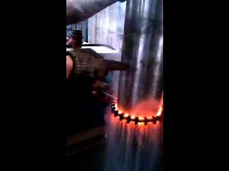 İyi fiyat Çin Üretim Tasarım ve Üretim Paslanmaz Çelik veya Çelik Boru/Plat Eğme için IGBT Dijital İndüksiyon Isıtma Makinesi çevrimiçi